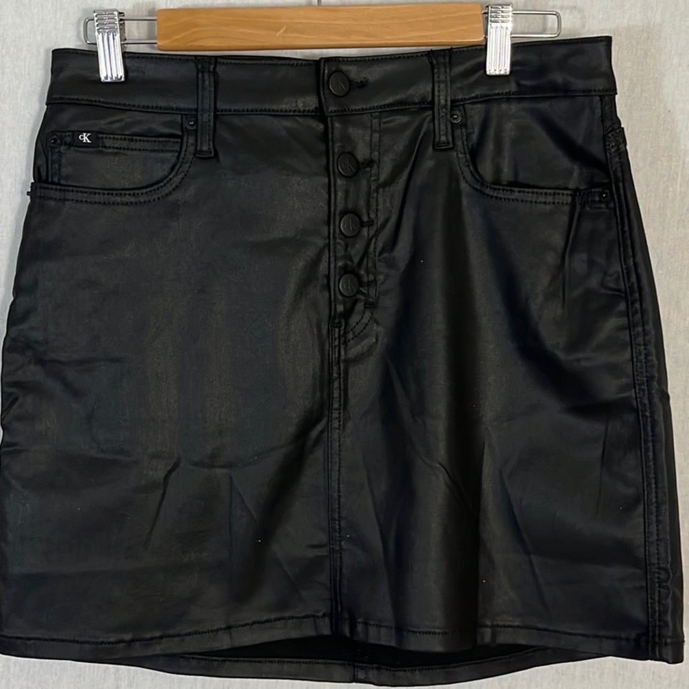 NWT Calvin Klein black high-waisted mini skirt eco-leather size 31 - Picture 4 of 8